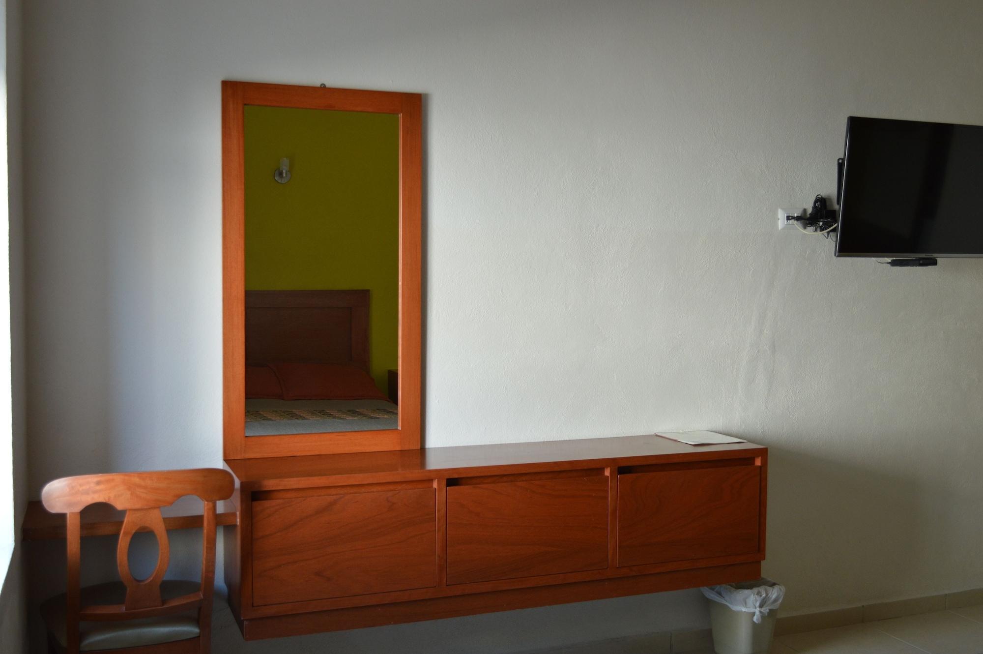 Concierge Plaza La Villa Колима Экстерьер фото