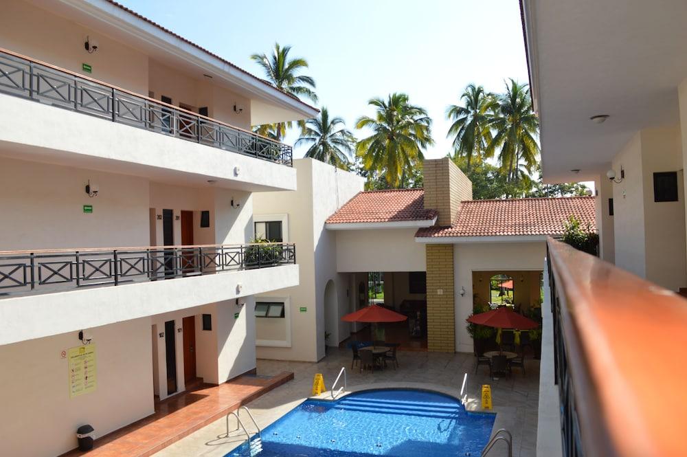 Concierge Plaza La Villa Колима Экстерьер фото