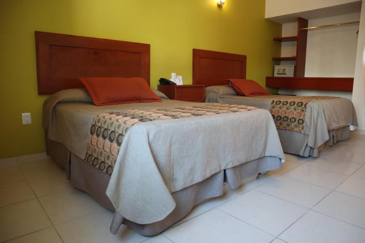 Concierge Plaza La Villa Колима Экстерьер фото
