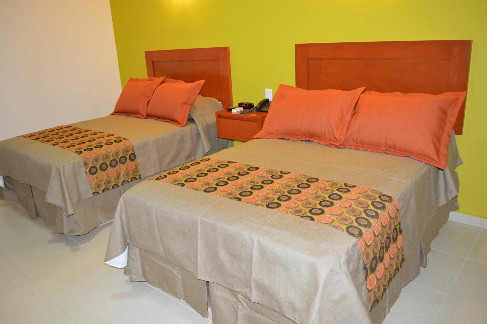 Concierge Plaza La Villa Колима Экстерьер фото