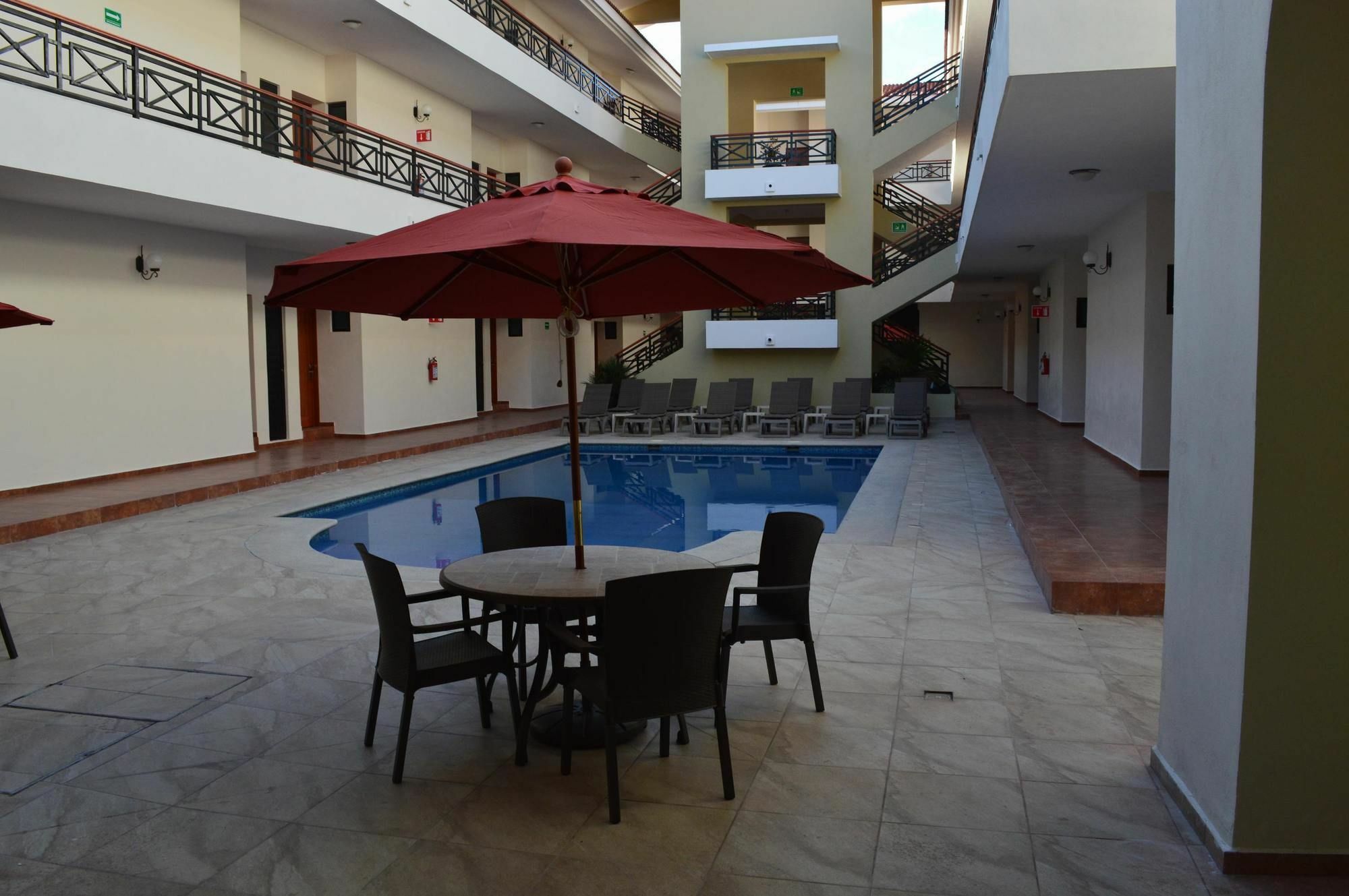 Concierge Plaza La Villa Колима Экстерьер фото