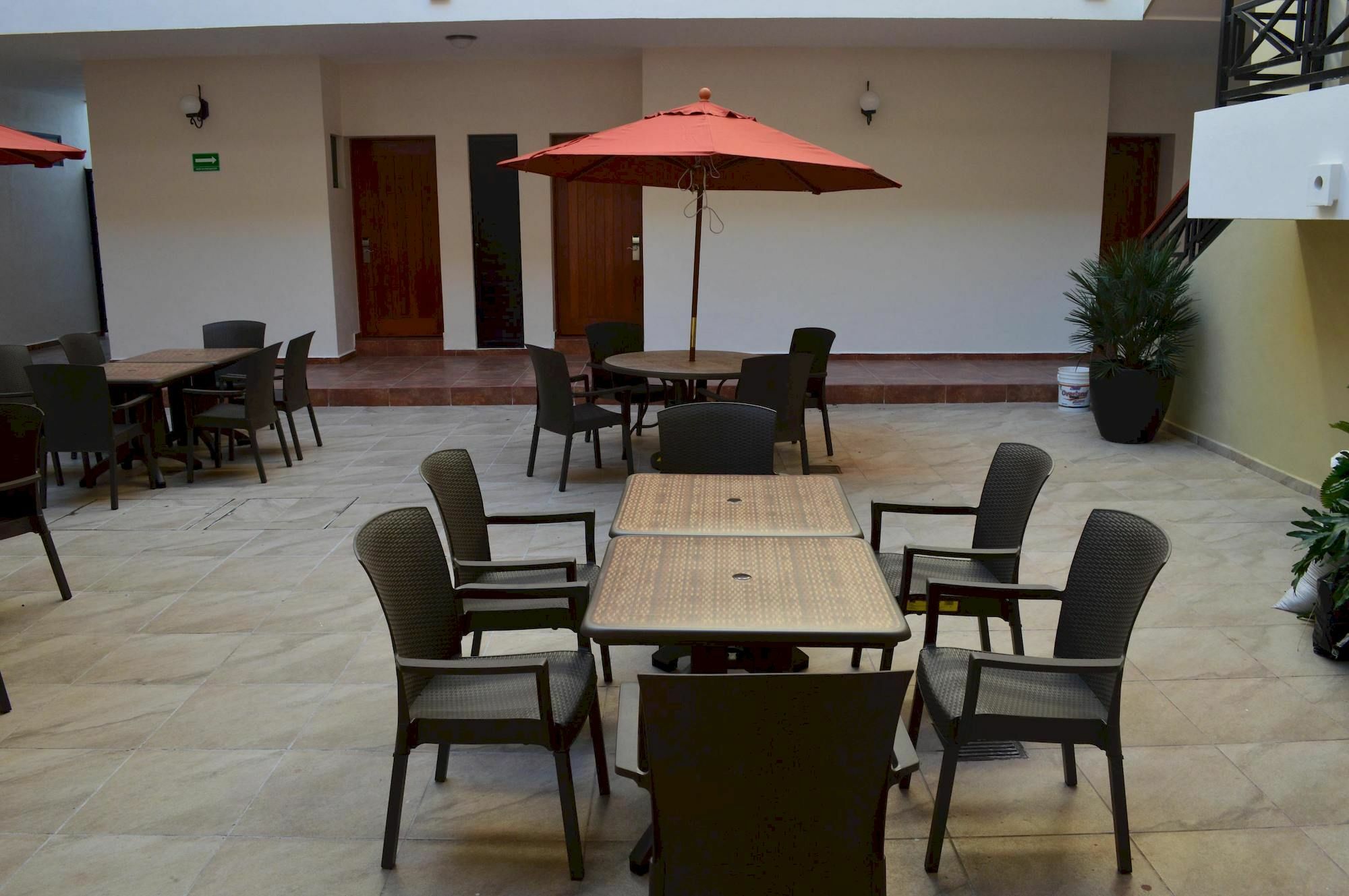 Concierge Plaza La Villa Колима Экстерьер фото